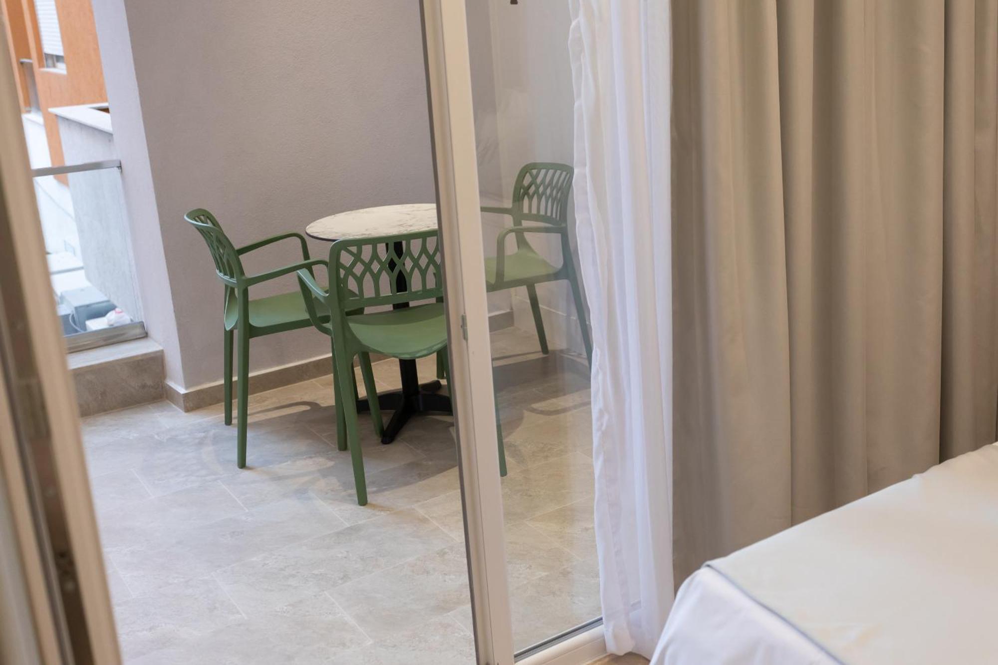Nayel Hotel Durrës Kültér fotó